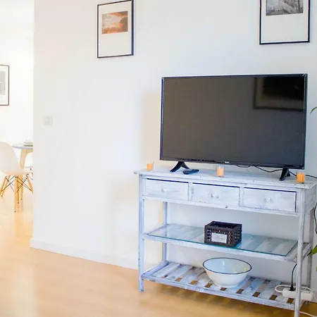 Luxury Arthouse In Martim Moniz Square, With Park. Daire Lisboa